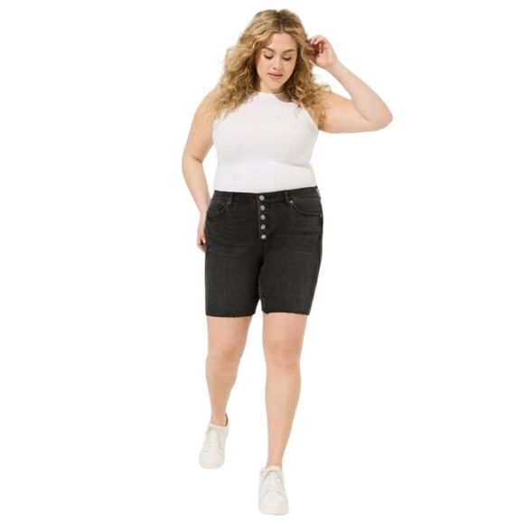 TORRID 8" Black Bombshell Bermuda Premium Stretch High Rise Short Size 24 - Picture 2 of 15